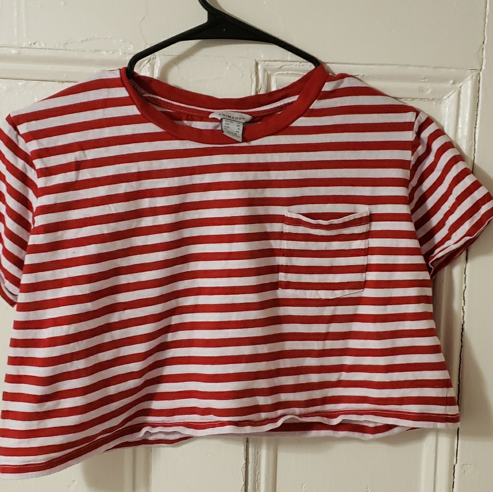 Striped crop top shirt